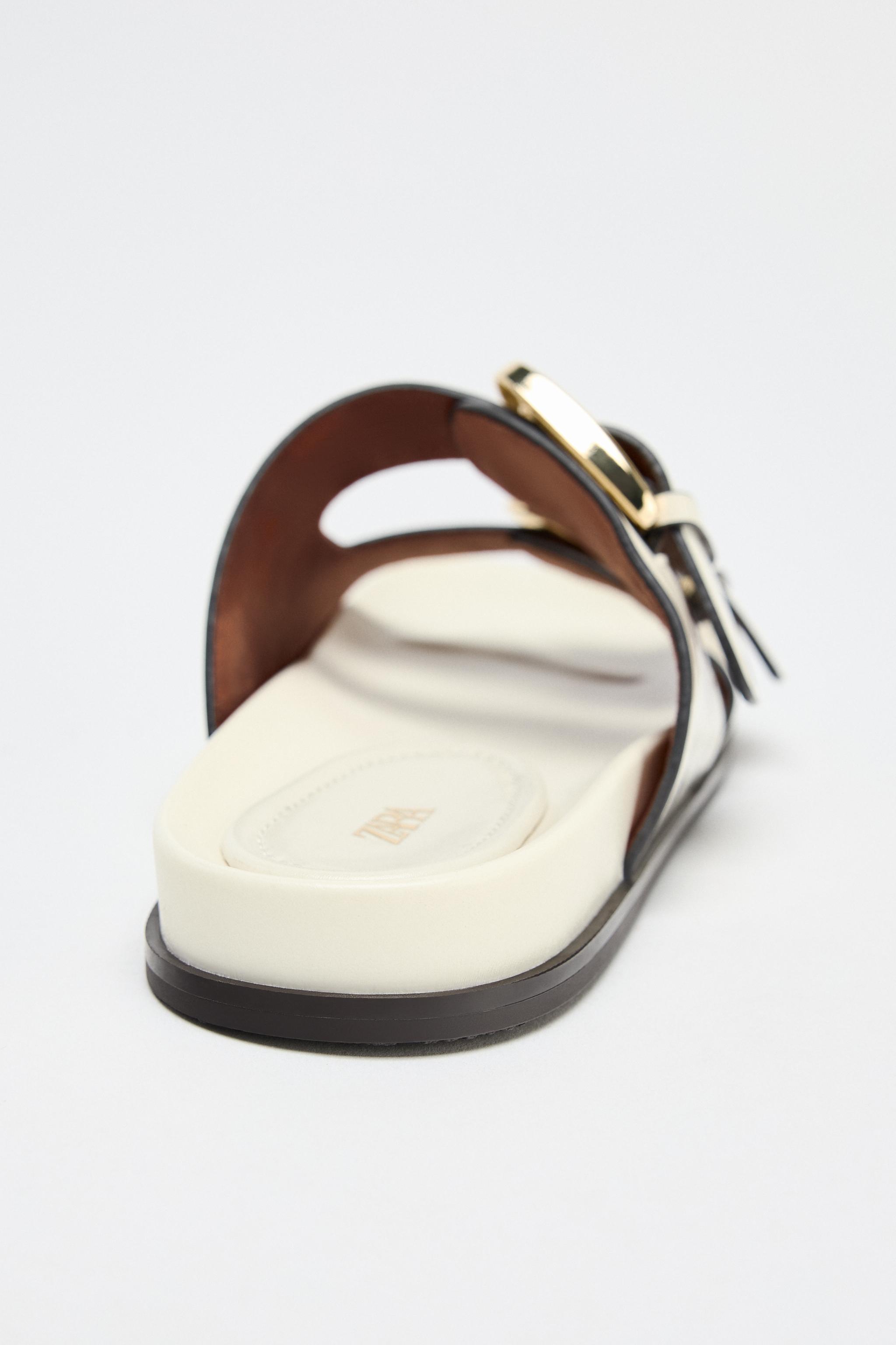 【ZARA】ダブルストラップ バックル フラットサンダル ダブルストラップバックル付きフラットサンダル - ブラウン