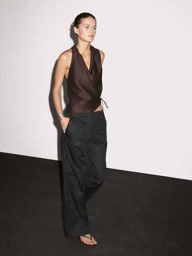 Pantalón recto tiro medio 100% algodón - Negro de Zara - Imagen 0