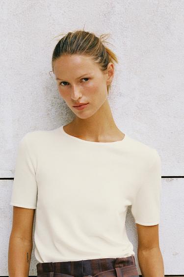TOP PUNTO MANGA CORTA - Crudo de Zara
