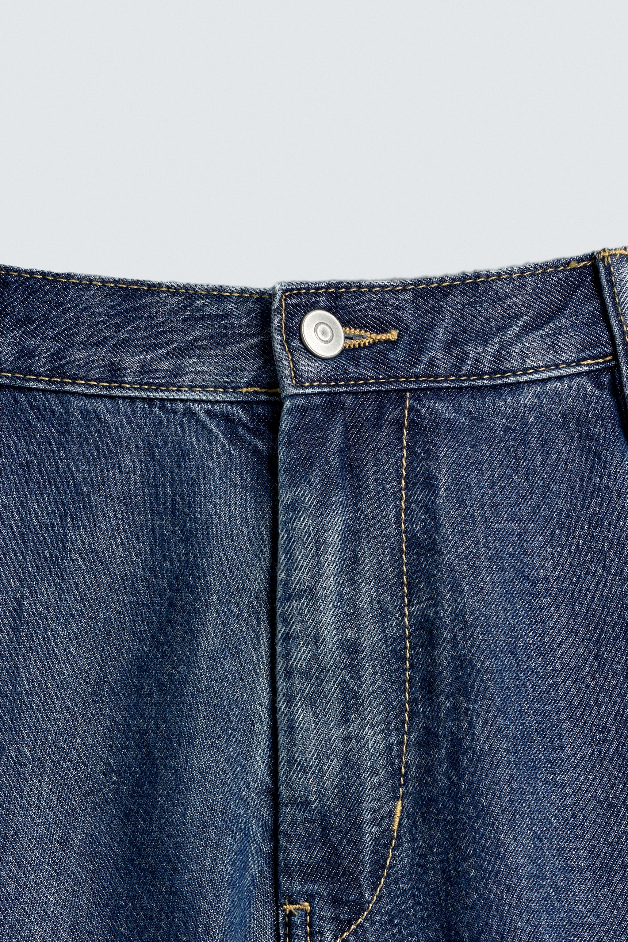 BERMUDA EN DENIM LÉGER STRAIGHT FIT
