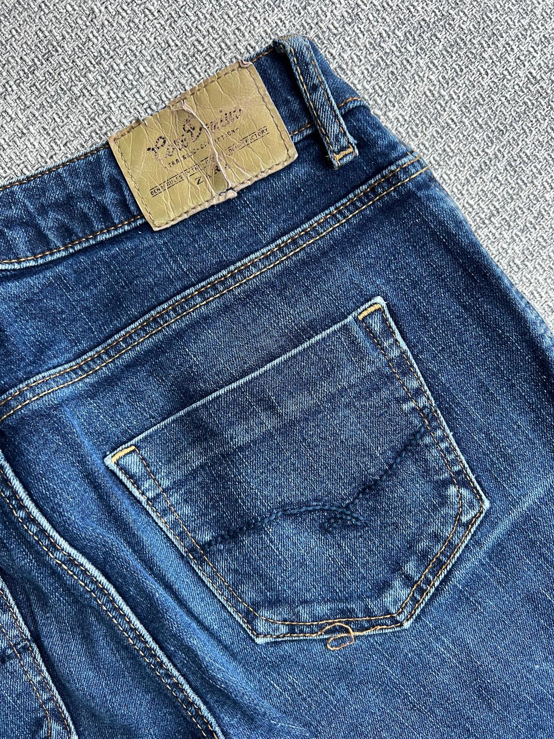 MID-RISE JEANS - Image 4