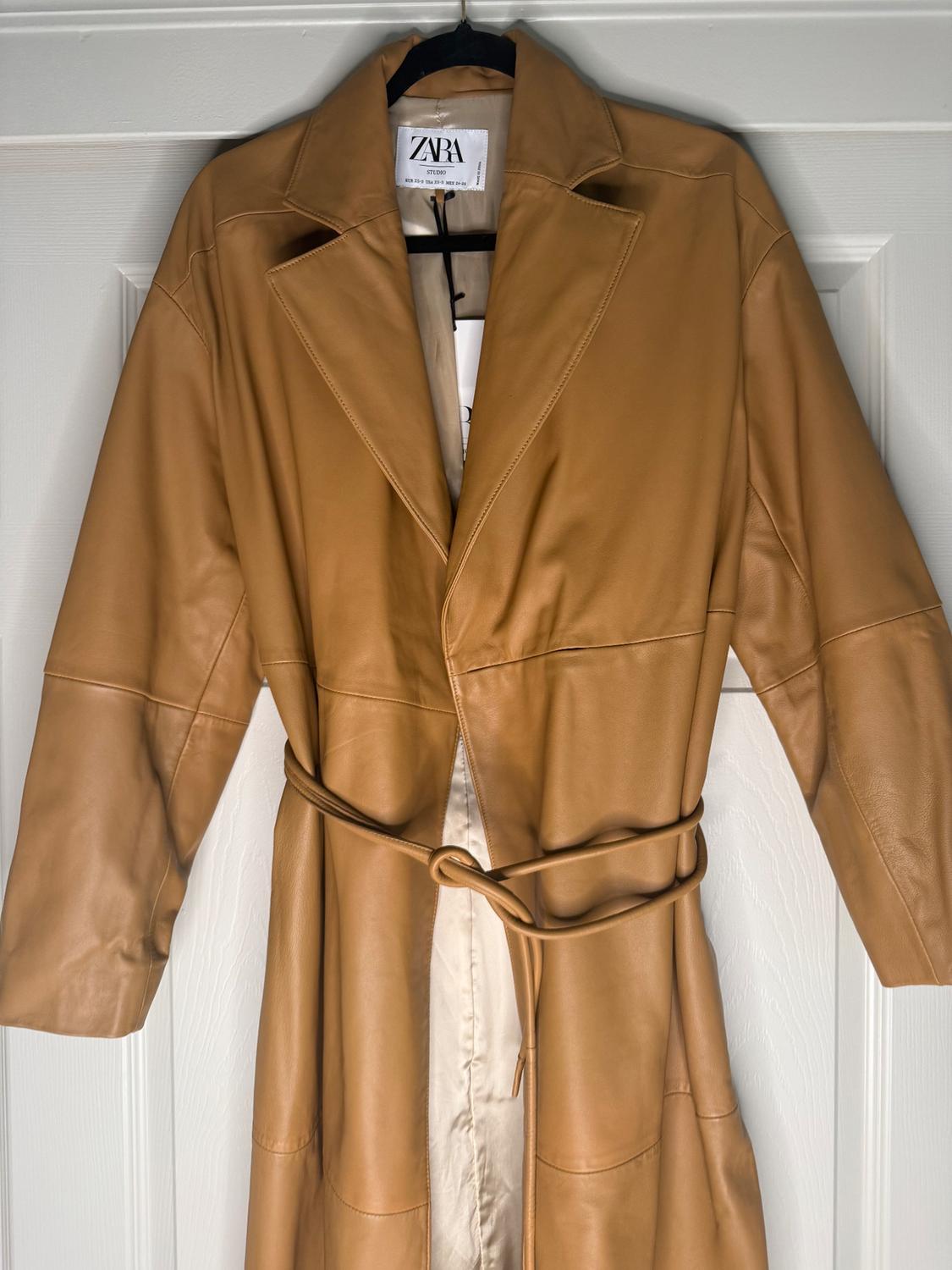 BELTED LEATHER COAT LIMITED EDITION - Image 2