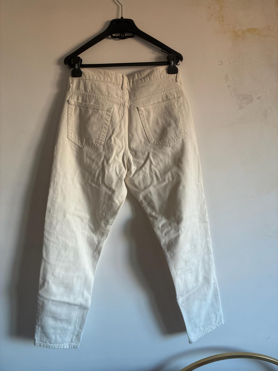 ΤΖΙΝ BASIC ESSENTIALS - Image 2