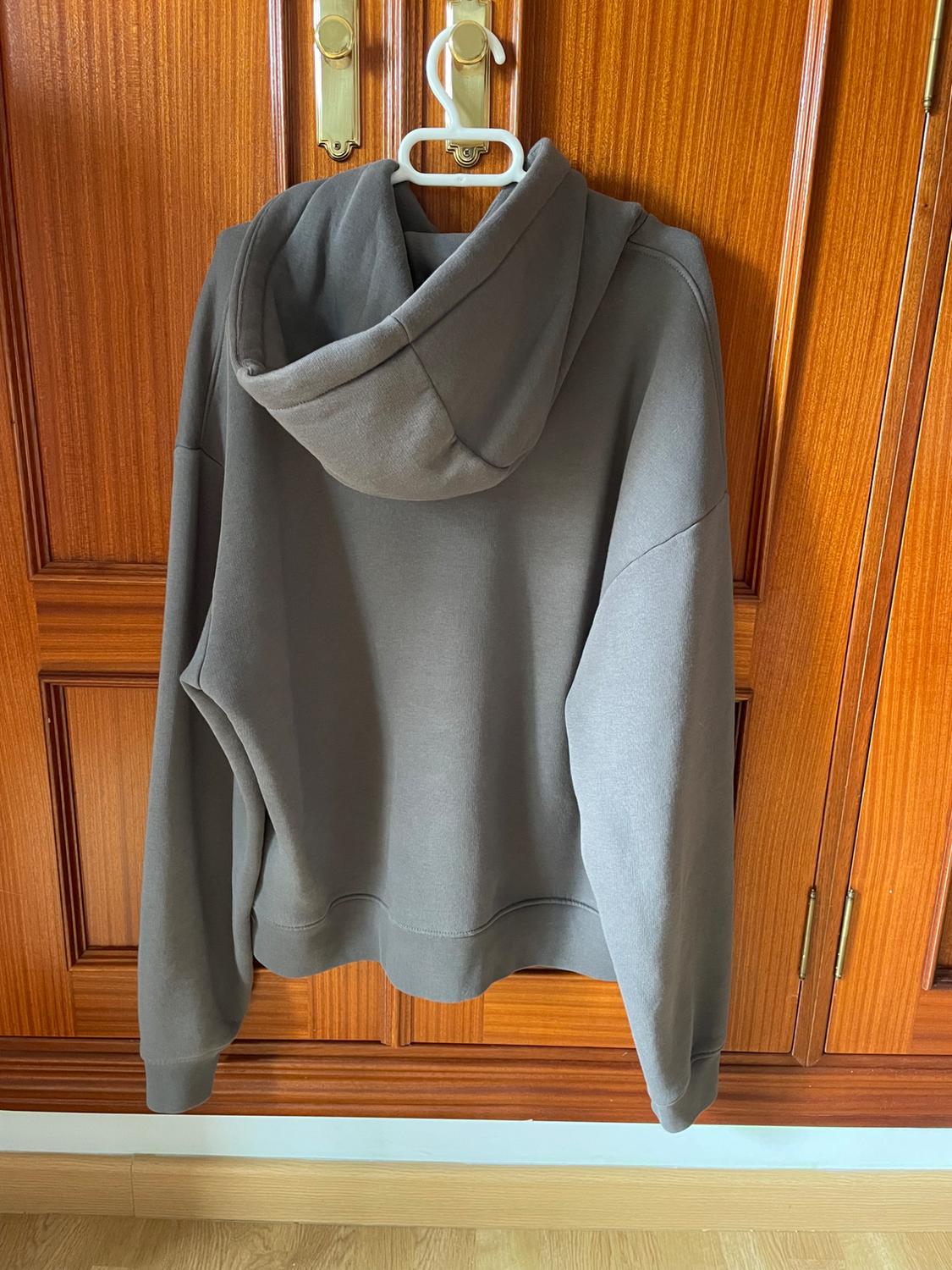 HOODIE - Image 2