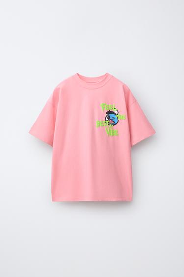 CAMISETA ESTAMPADO GRAFFITI - Rosa de Zara