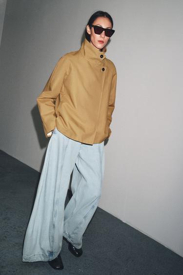 MANTEL TRENCH PENDEK MINIMAL ZW COLLECTION - Karamel dari Zara