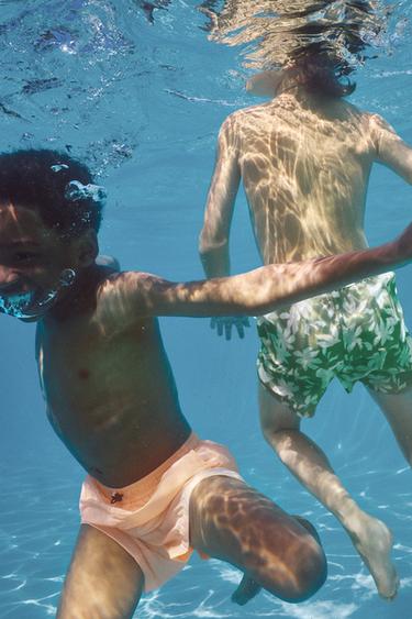 6-14 AÑOS/ BERMUDA BAÑO STOPPER - Mandarina de Zara