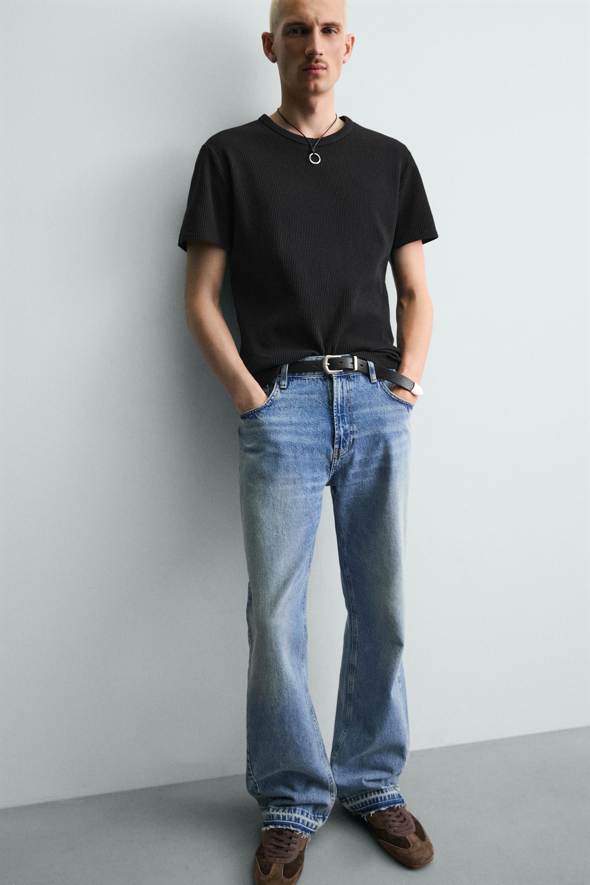 T-SHIRT EN MAILLE SLIM STRUCTURÉE