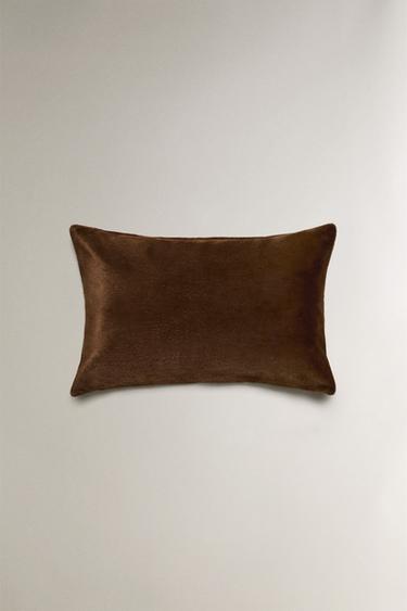 FAUX FUR CUSHION COVER - Brown by Zara