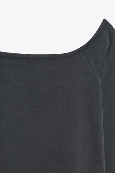T-SHIRT ÉPAULES DÉNUDEES - Plomb de Zara - Image 8