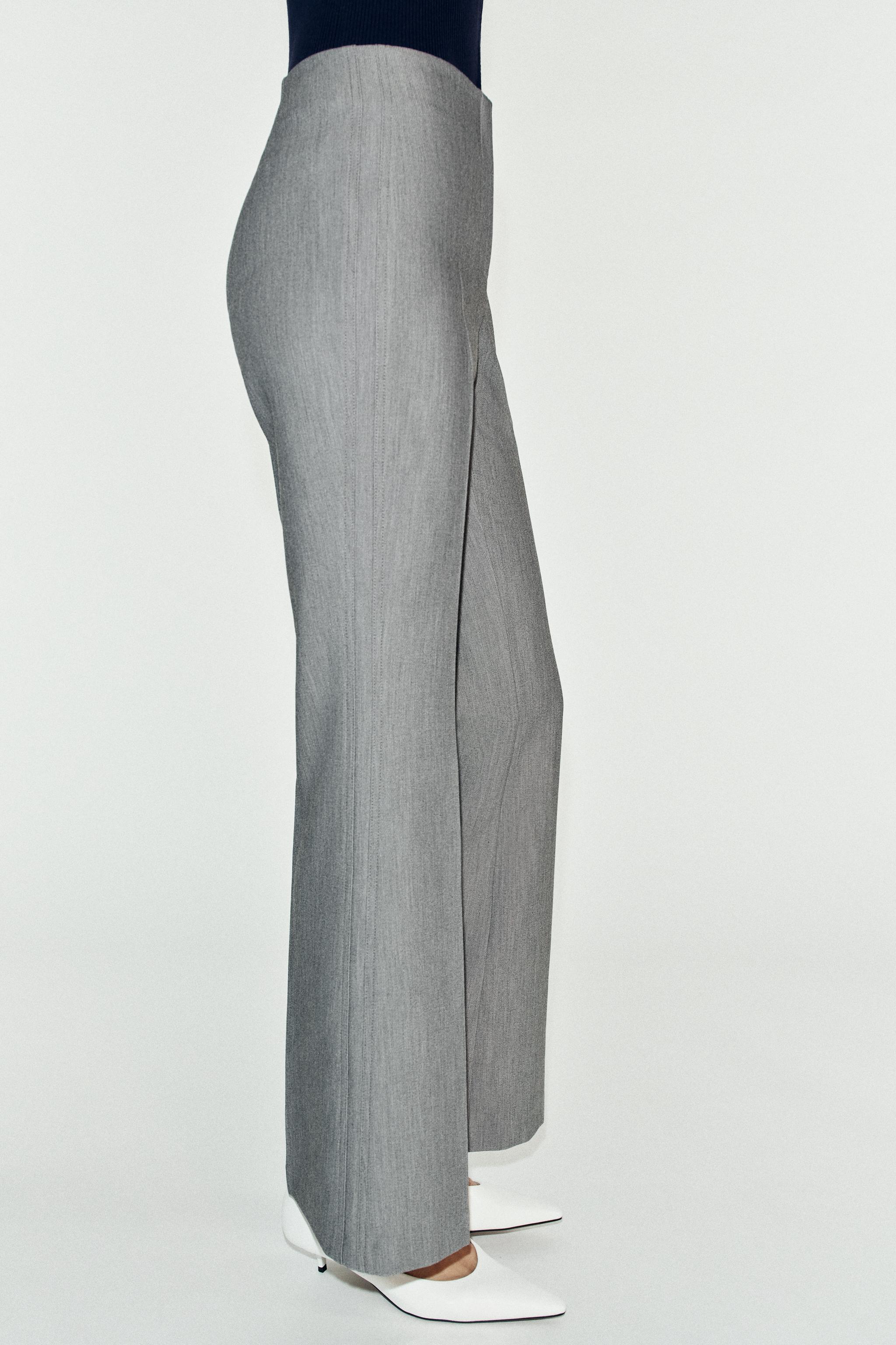 LOW-RISE FLARE PANTS