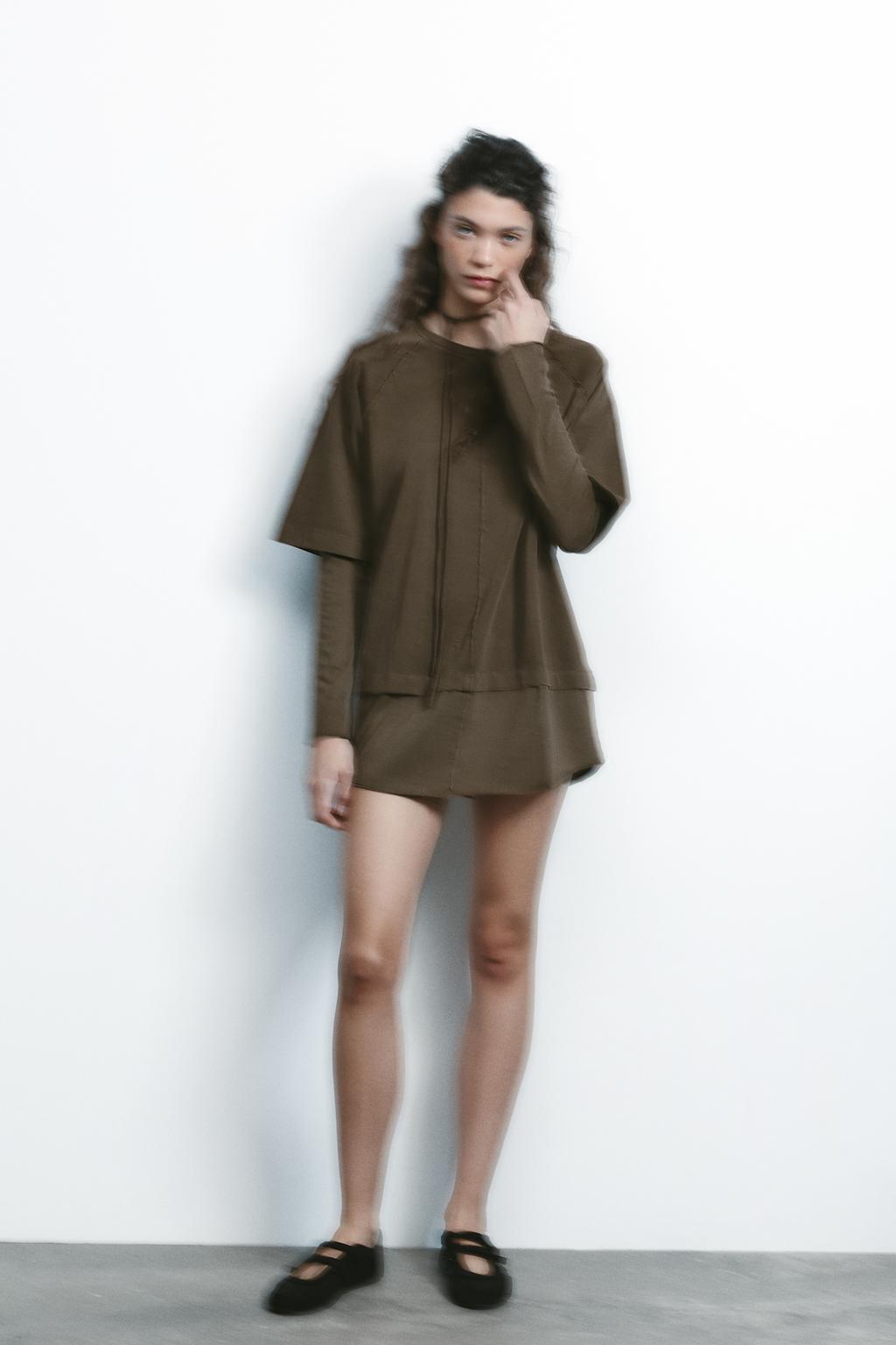 Thumbnail image for DOUBLE OVERSIZED WASHED-EFFECT T-SHIRT