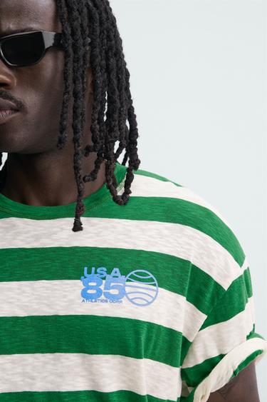 T-SHIRT À RAYURES AVEC IMPRIMÉ EN CONTRASTE - Vert / Écru de Zara - Image 4