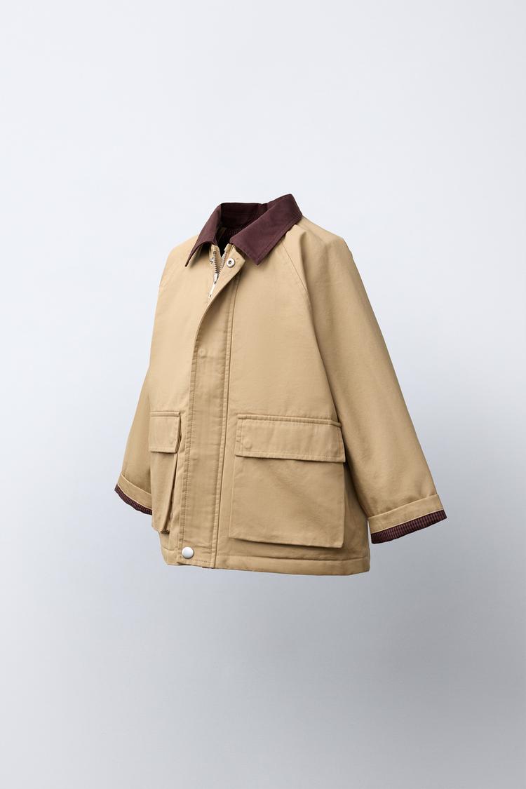 Chaqueta con cuello contrastante 2