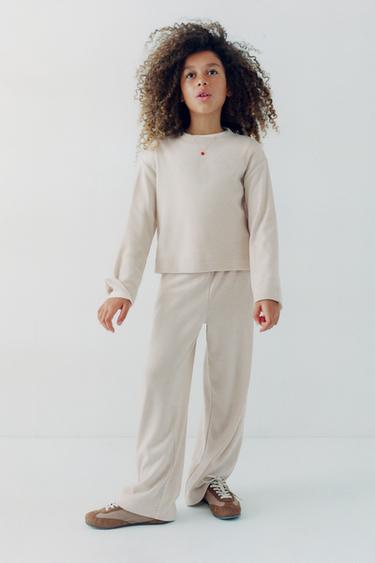 تي شيرت SOFT TOUCH - خَام الخاص بـ Zara