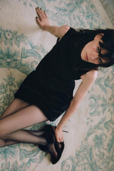 БОСОНОЖКИ С МЕХОВОЙ ОТДЕЛКОЙ — Черный от Zara