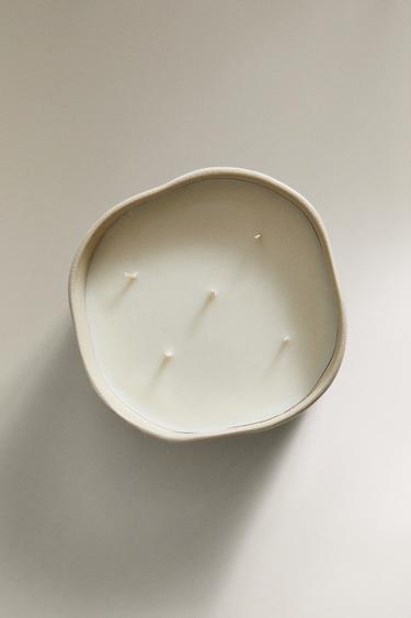 (540 G) LUMINOUS CAMELLIA SCENTED CANDLE - Light pink by Zara - Image 2