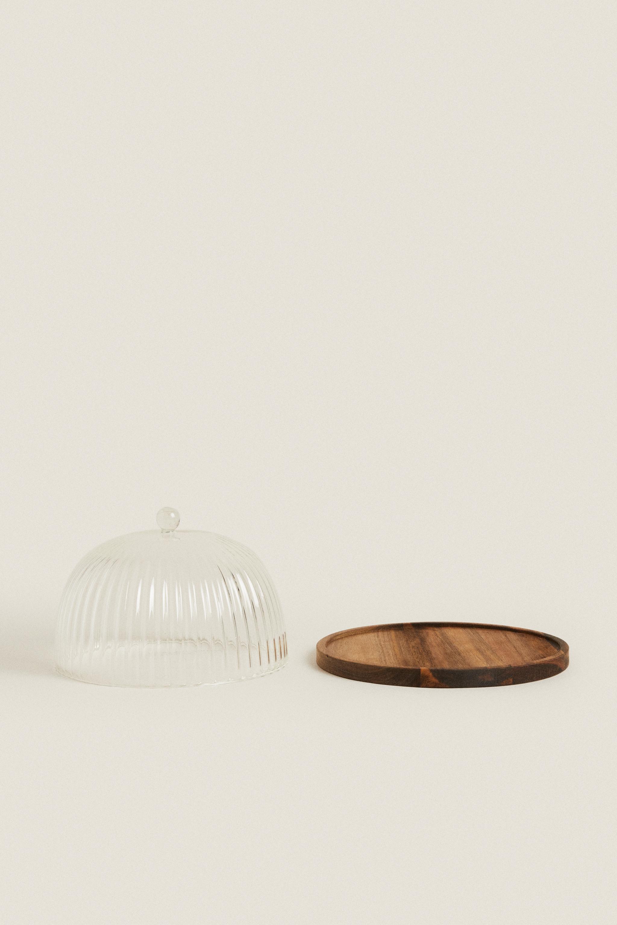 ZARA  クリスマスウッドスタンド付きケーキドーム【新品•タグ付き】 ZARA HOME クリスマスウッドスタンド付きケーキドーム【新品
