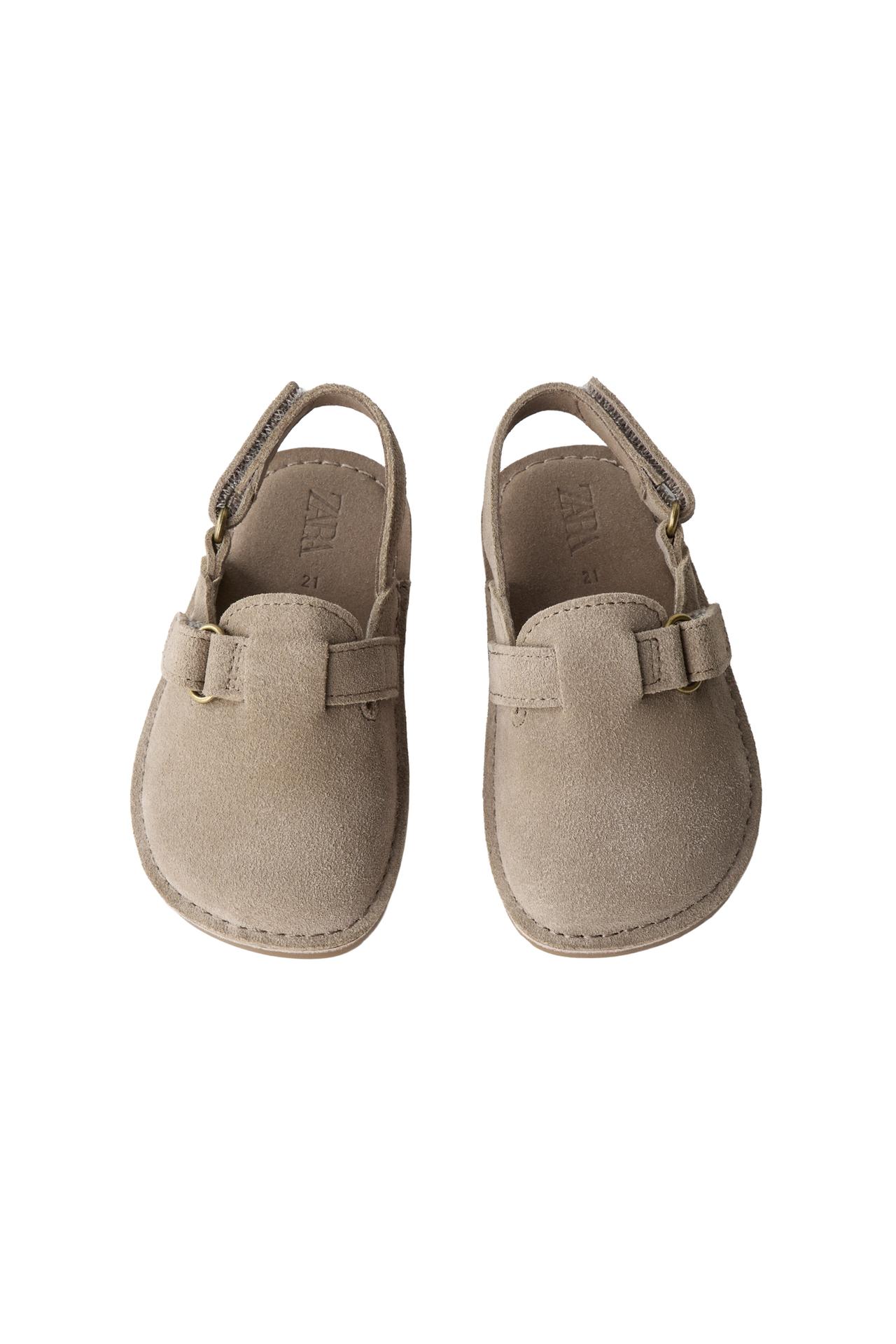 LEATHER BAREFOOT CLOGS — Sandy Brown