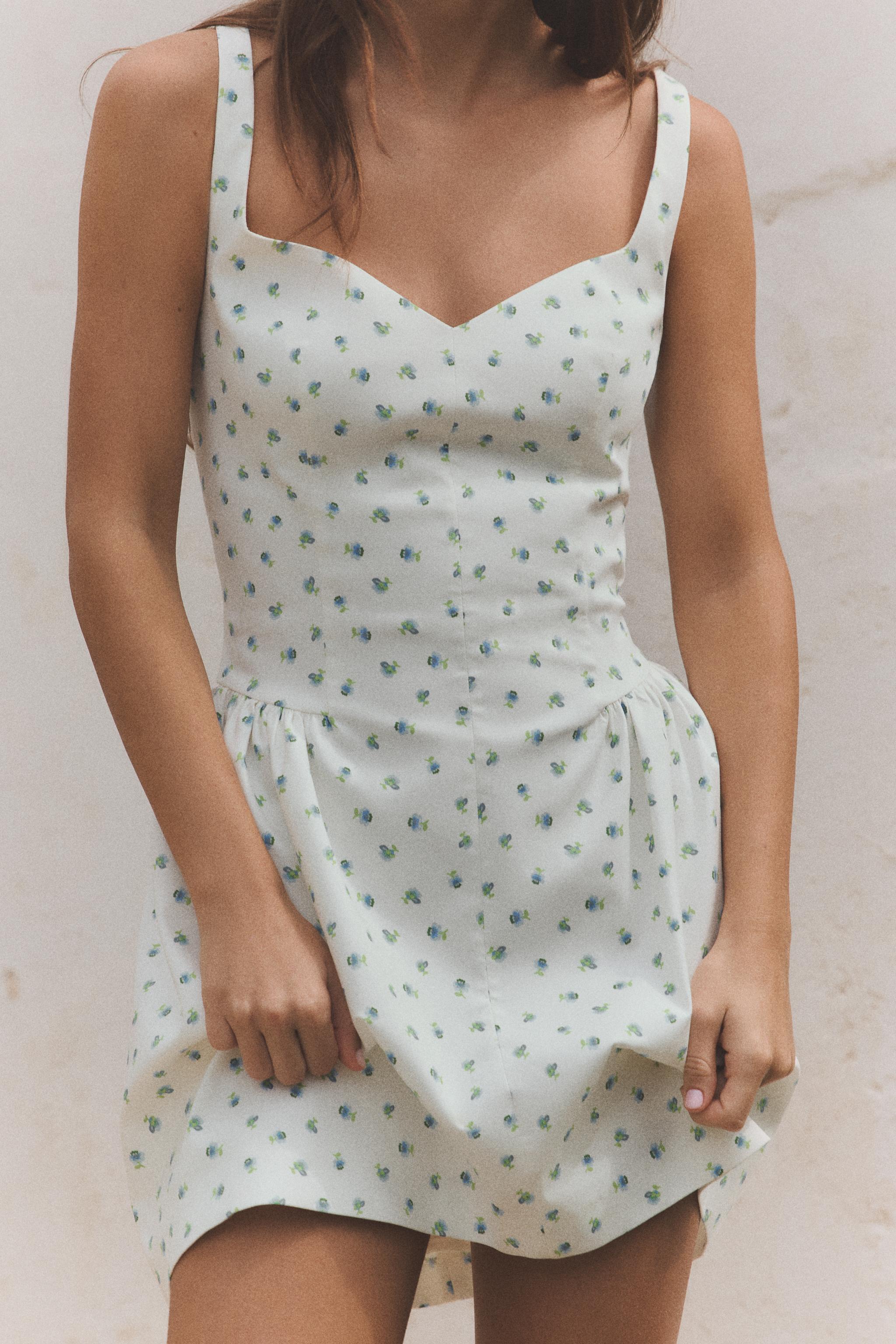 FLORAL PRINT VOLUME DRESS - Ecru / Red | ZARA United States FLORAL PRINT VOLUME DRESS - Ecru / Red | ZARA United States