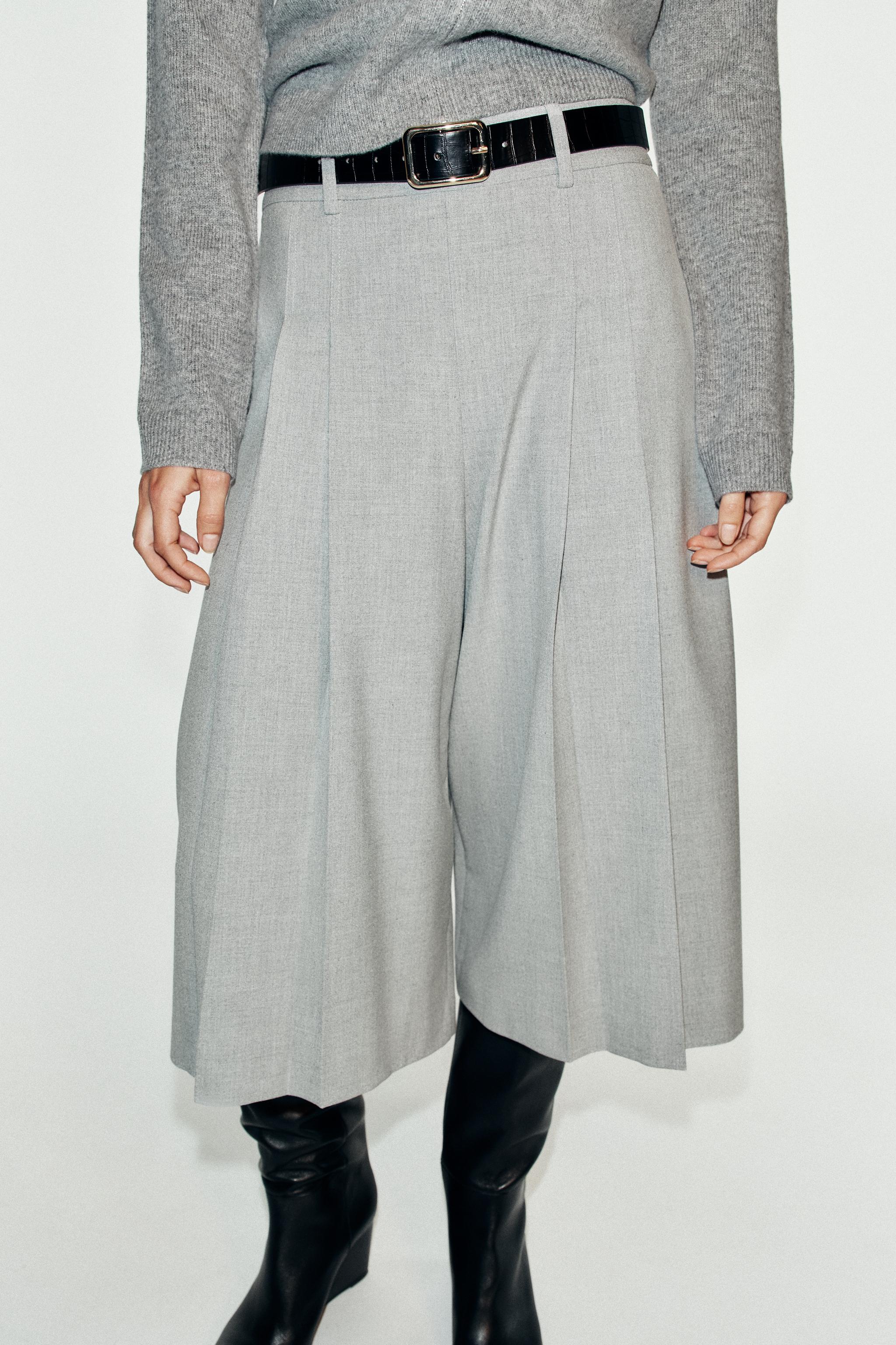 BELTED LONG BERMUDA SHORTS