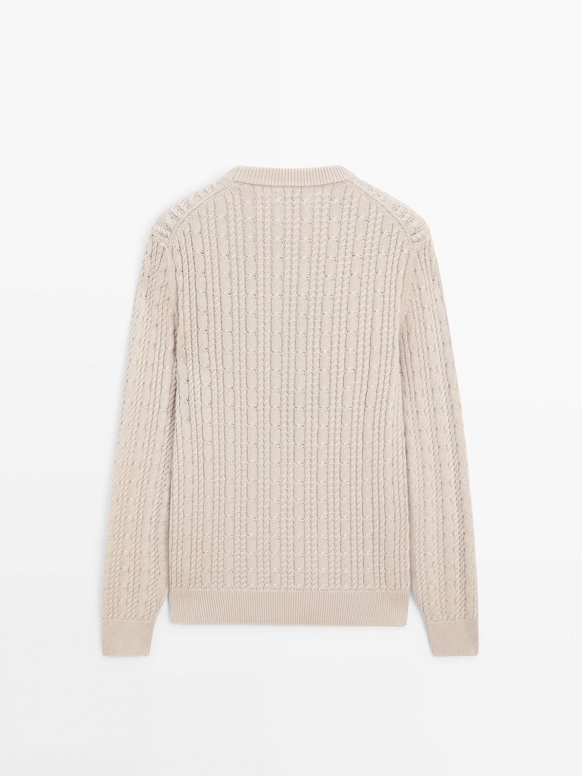 Cable-knit 100% cotton sweater with crew neck