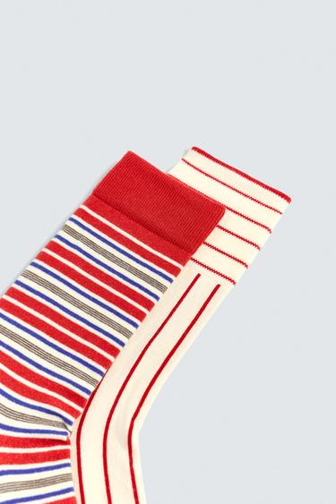 CHAUSSETTES ASSORTIES LOT DE 2 HARRY LAMBERT FOR ZARA X DISNEY - divers de Zara - Image 2