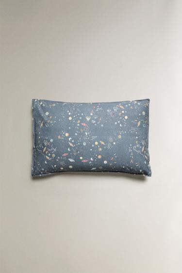 CHILDREN'S REVERSIBLE SPACE PILLOWCASE - Ecru / Blue by Zara - Image 2