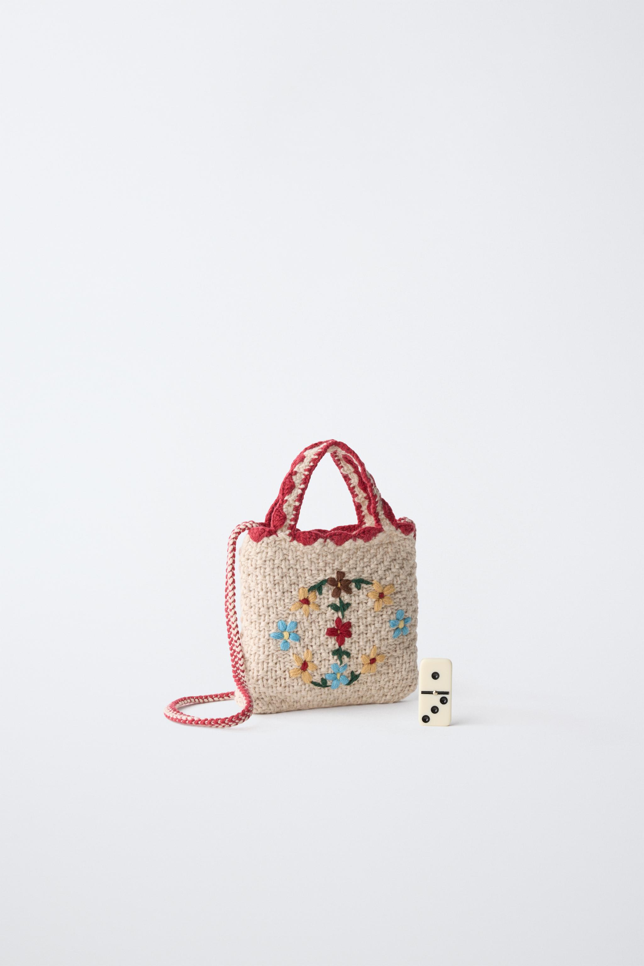 CROCHET FLOWER CROSSBODY BAG