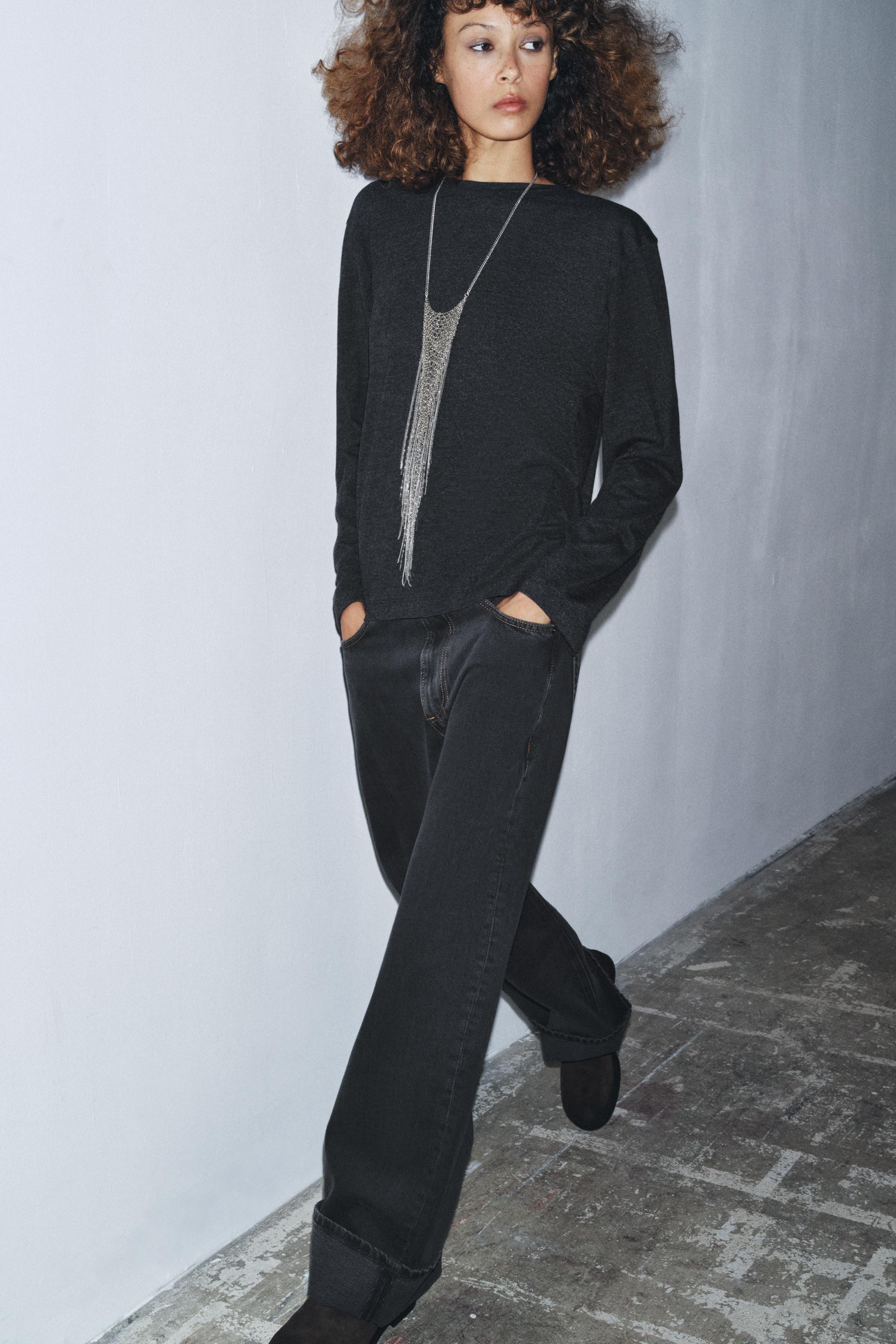 SOFT DRAPED BACK TOP