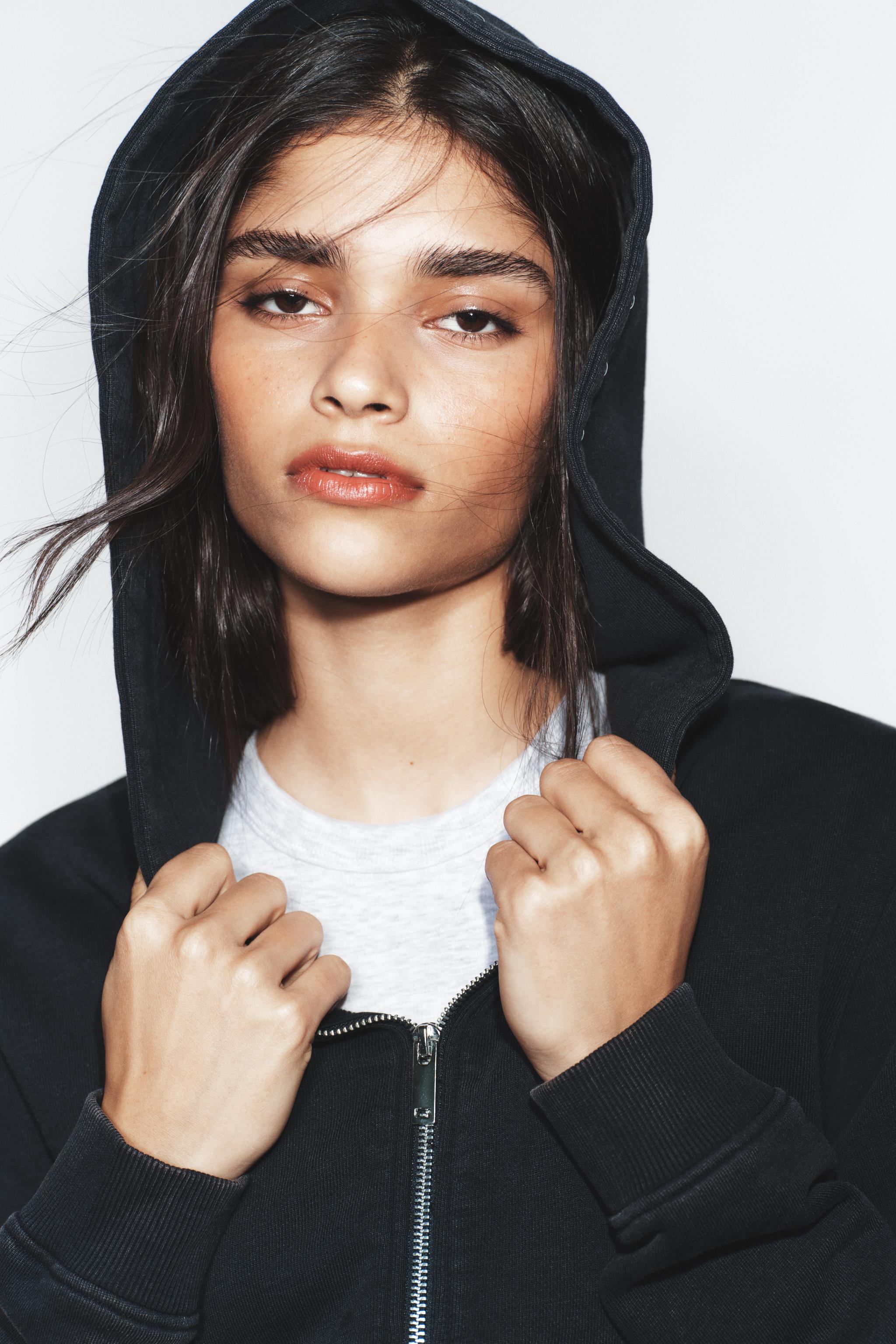 SOLUK GÖRÜNÜMLÜ ZIMBALI SWEATSHIRT - Görsel 3