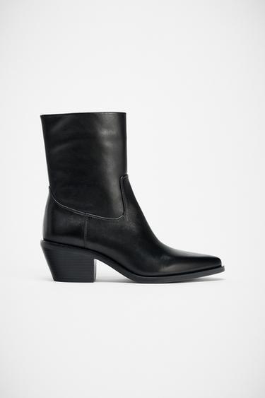 BOTÍN CAMPERO PIEL - Negro de Zara