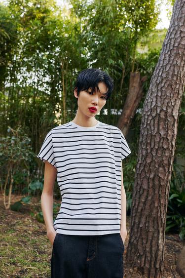DROP SLEEVE T-SHIRT - striped by Zara