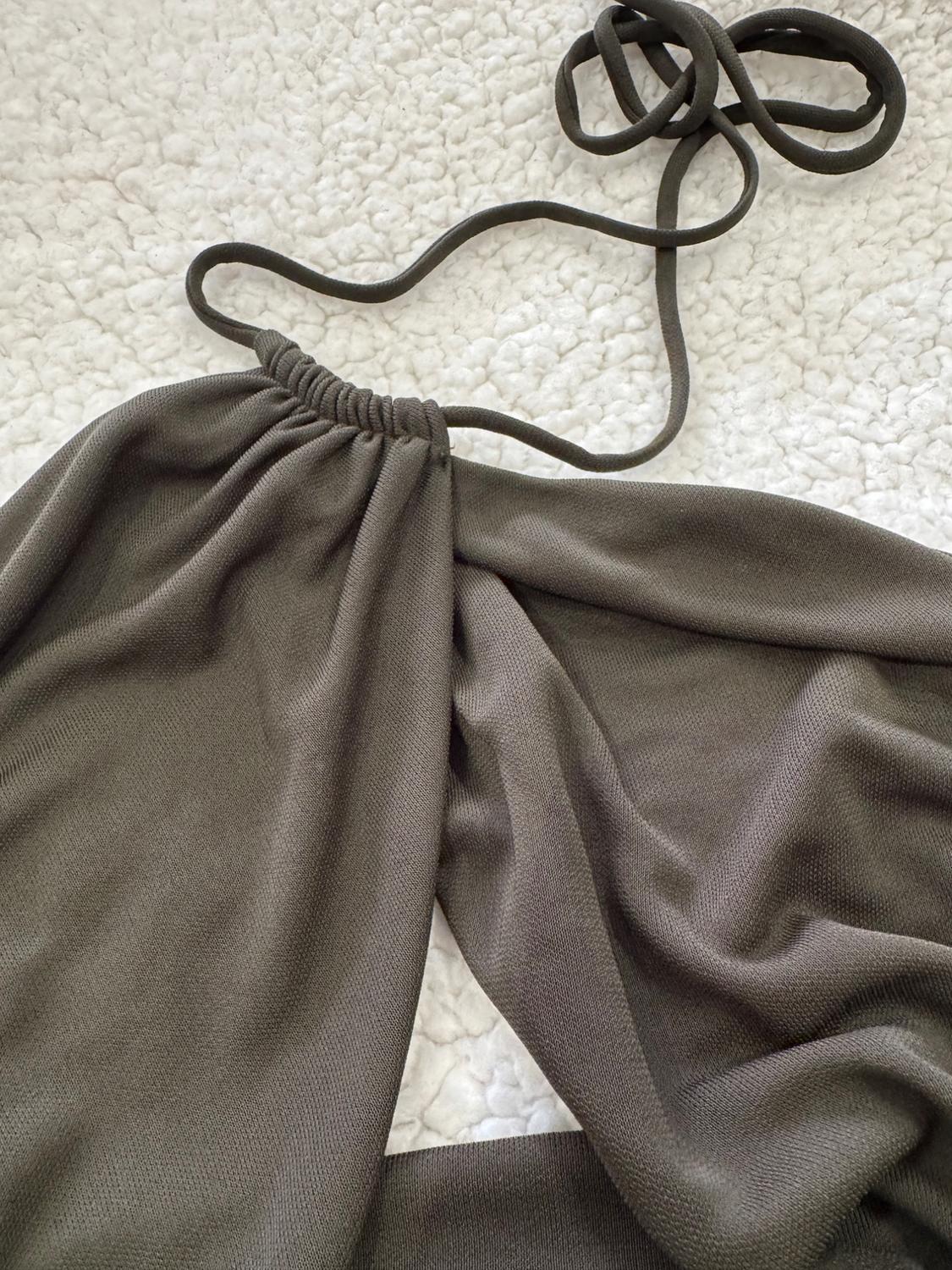 CUT-OUT DRAPED DRESS - Image 3