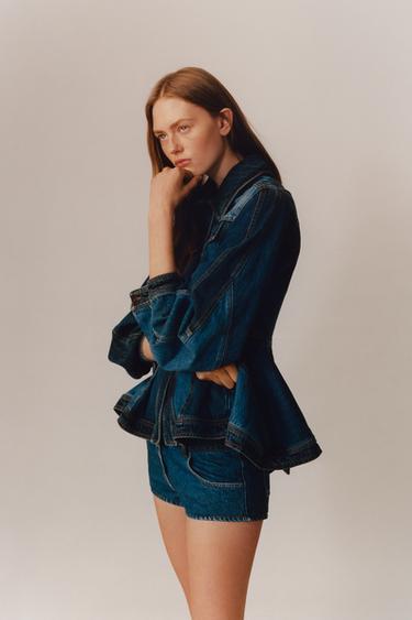 LIMITED EDITION パッチワークデニムペプラムジャケットブルーZaraのLIMITED EDITION パッチワークデニムペプラムジャケット - ブルー 