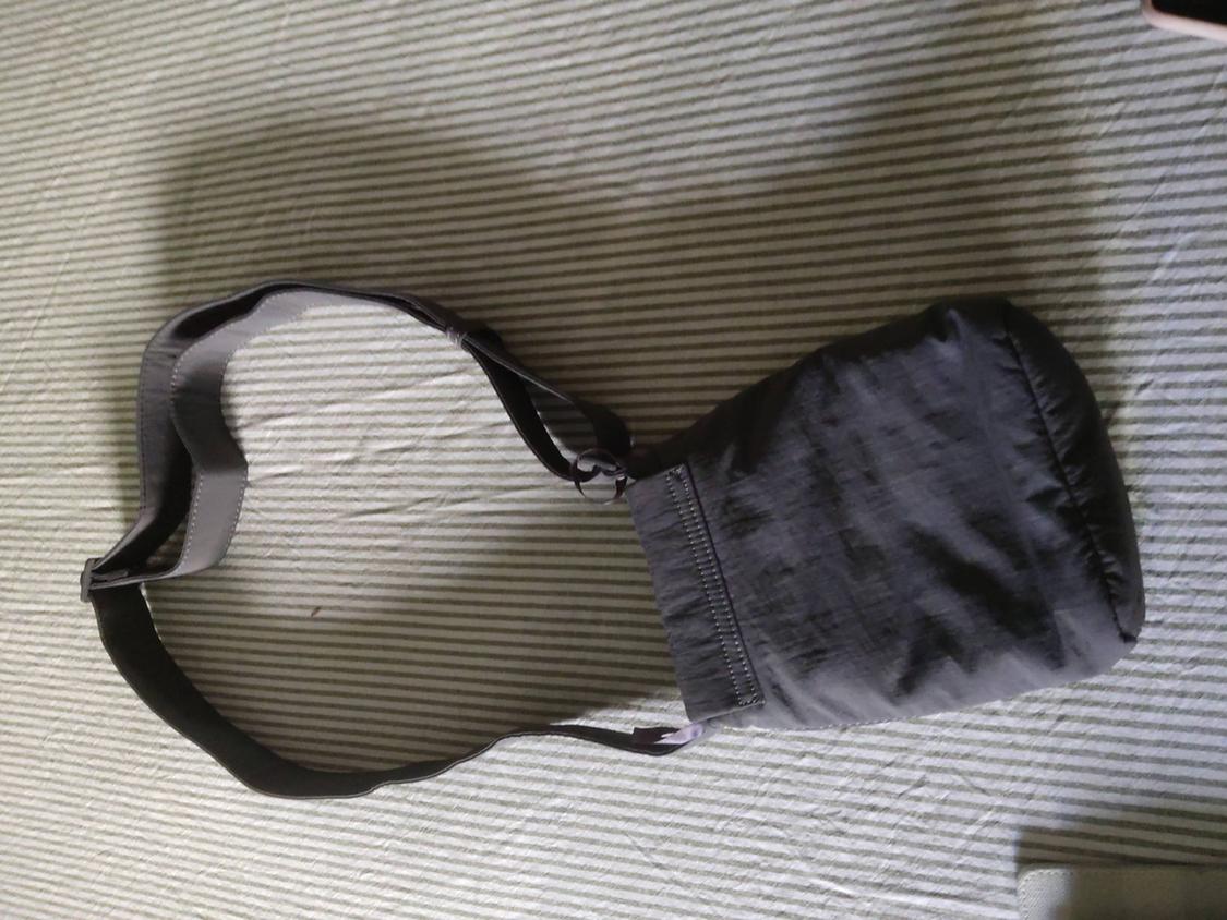 MINI NYLON MESSENGER BAG - Image 2
