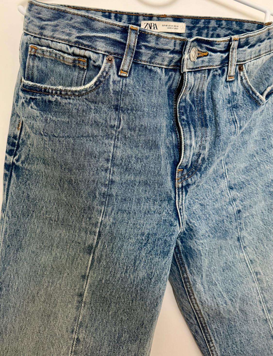 FLARED FIT JEANS - Image 3