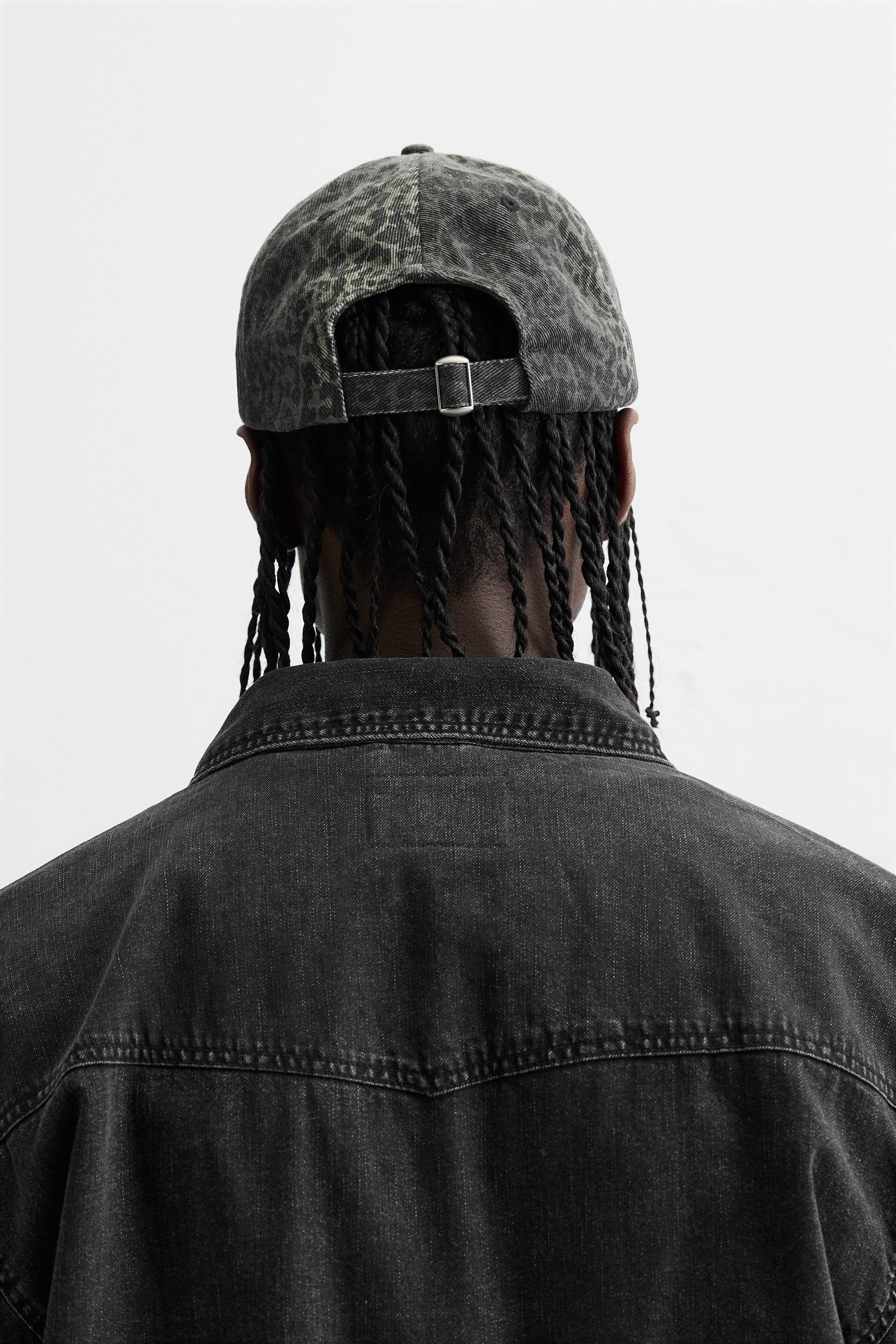 ANIMAL PRINT CAP - Dark khaki | ZARA United States