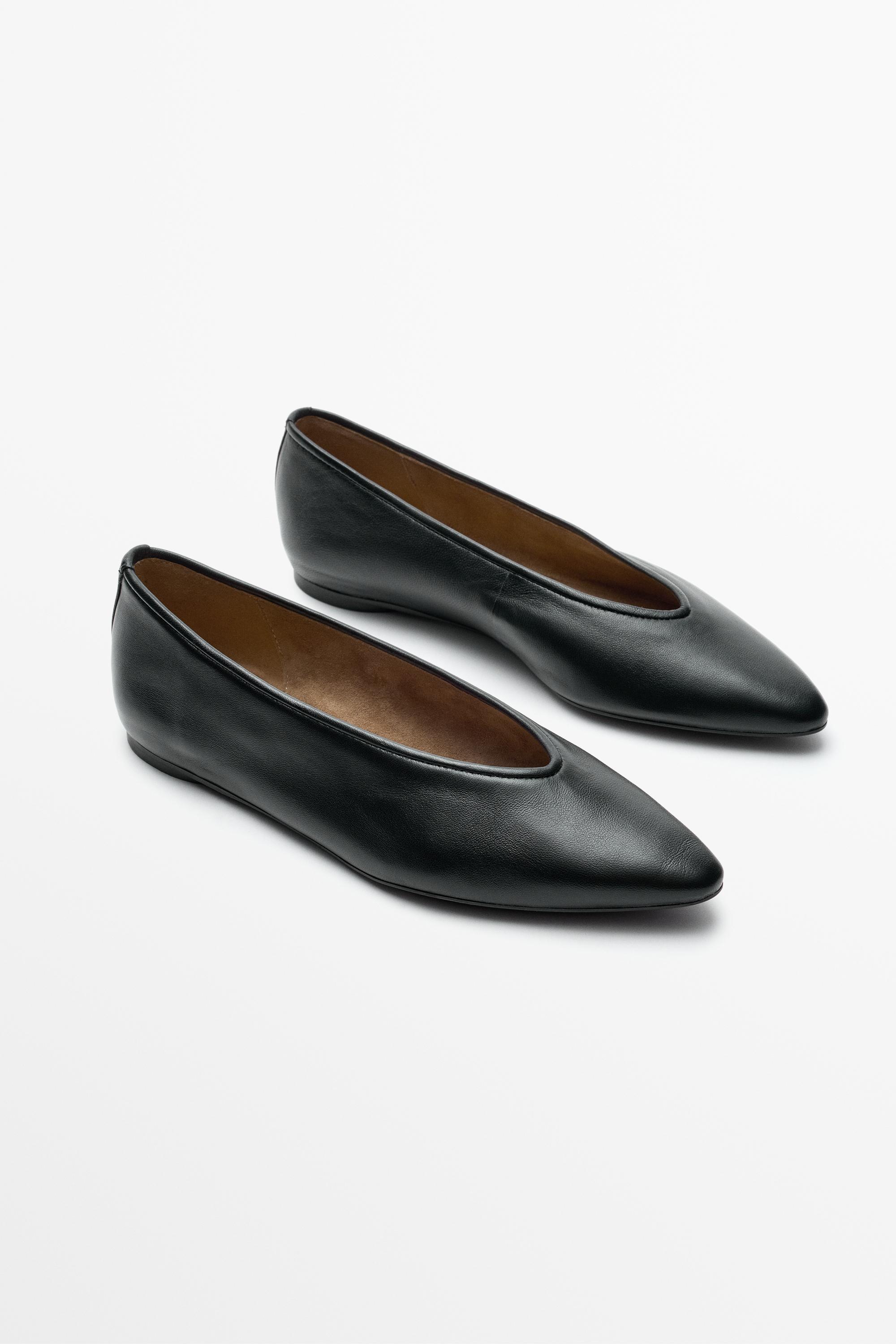 Soft leather pointed toe ballerina