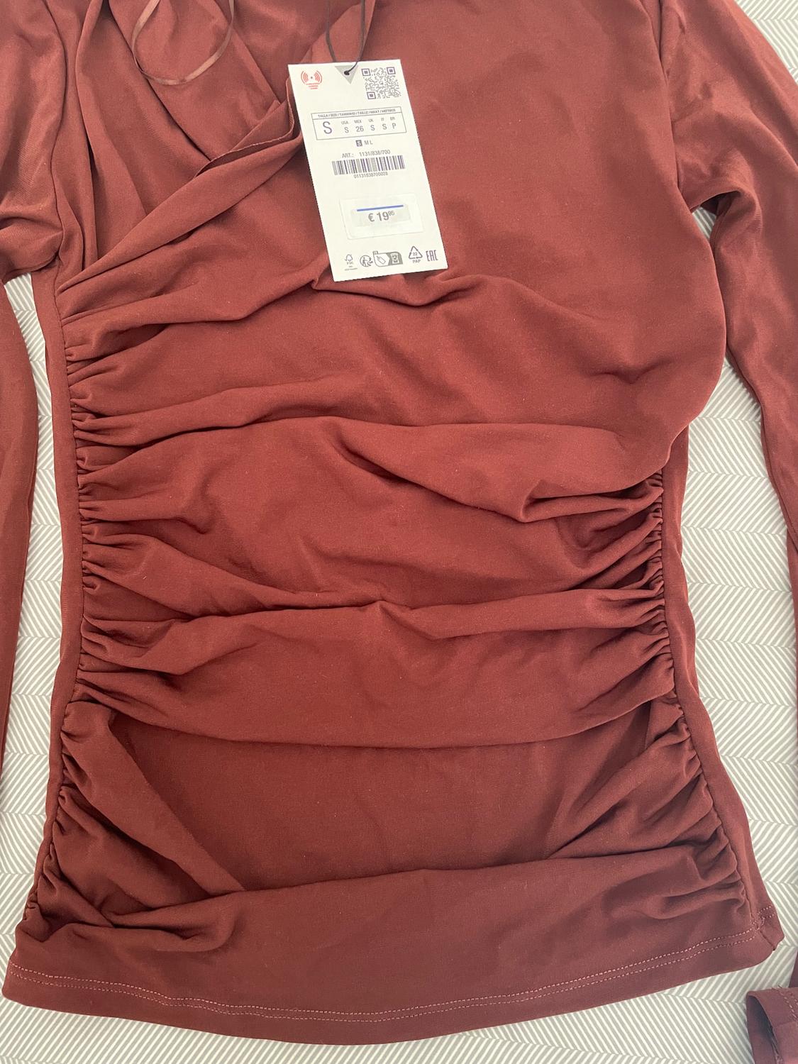 DRAPED TOP - Image 3