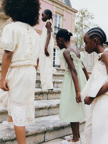 Zara EMBROIDERED MIDI SKIRT - Ecru