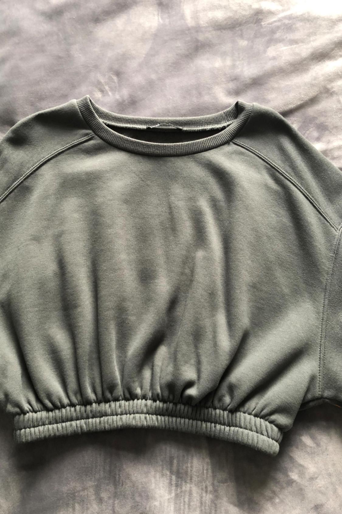 LIMITLESS CONTOUR COLLECTION 14 SWEATSHIRT - Image 3