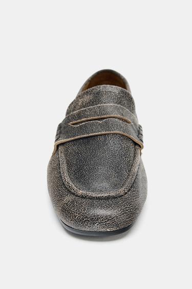 LEATHER LOAFERS WITH DISTRESSED EFFECT - Brown by Zara - Image 3