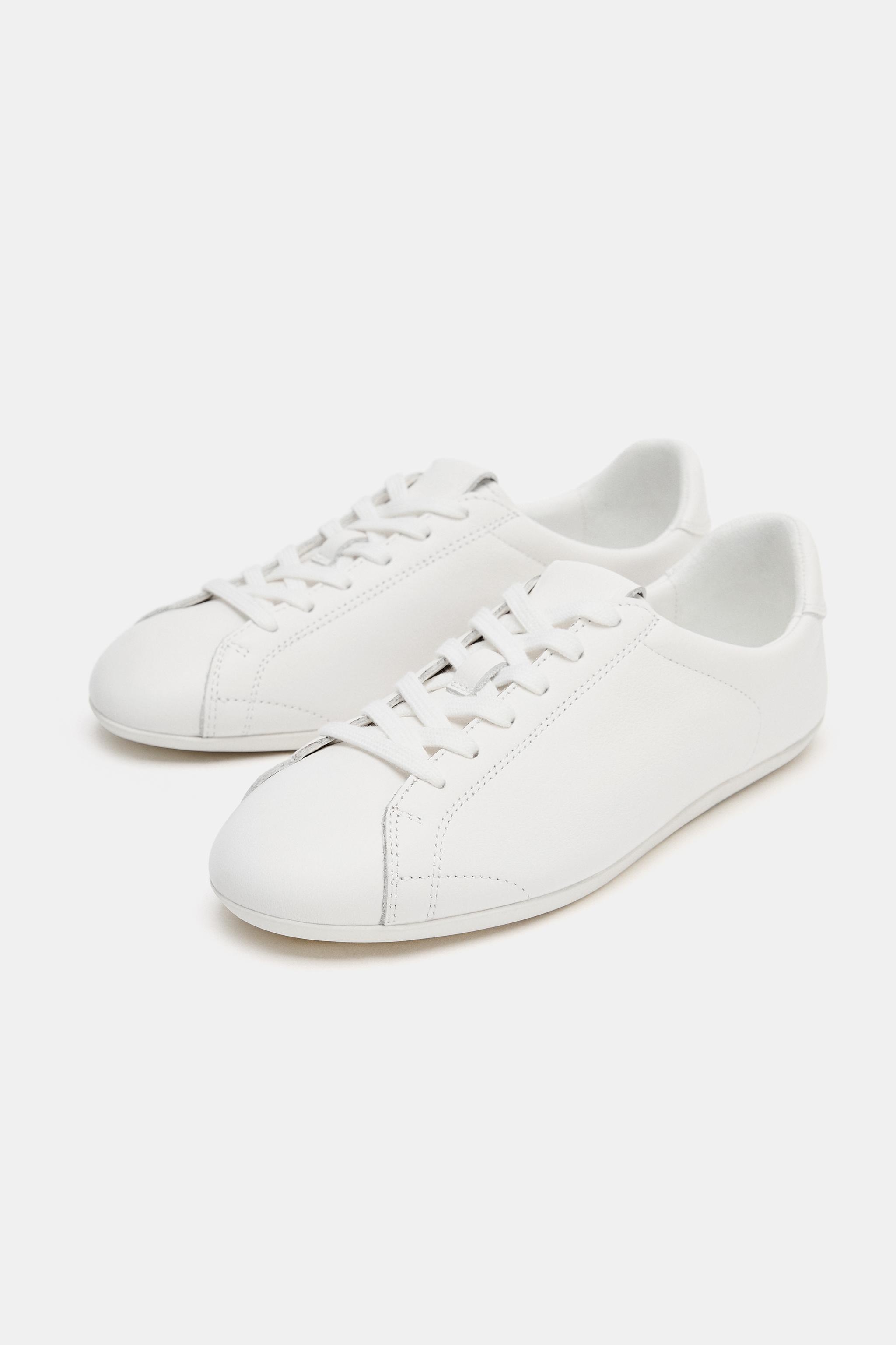BASKET EN CUIR