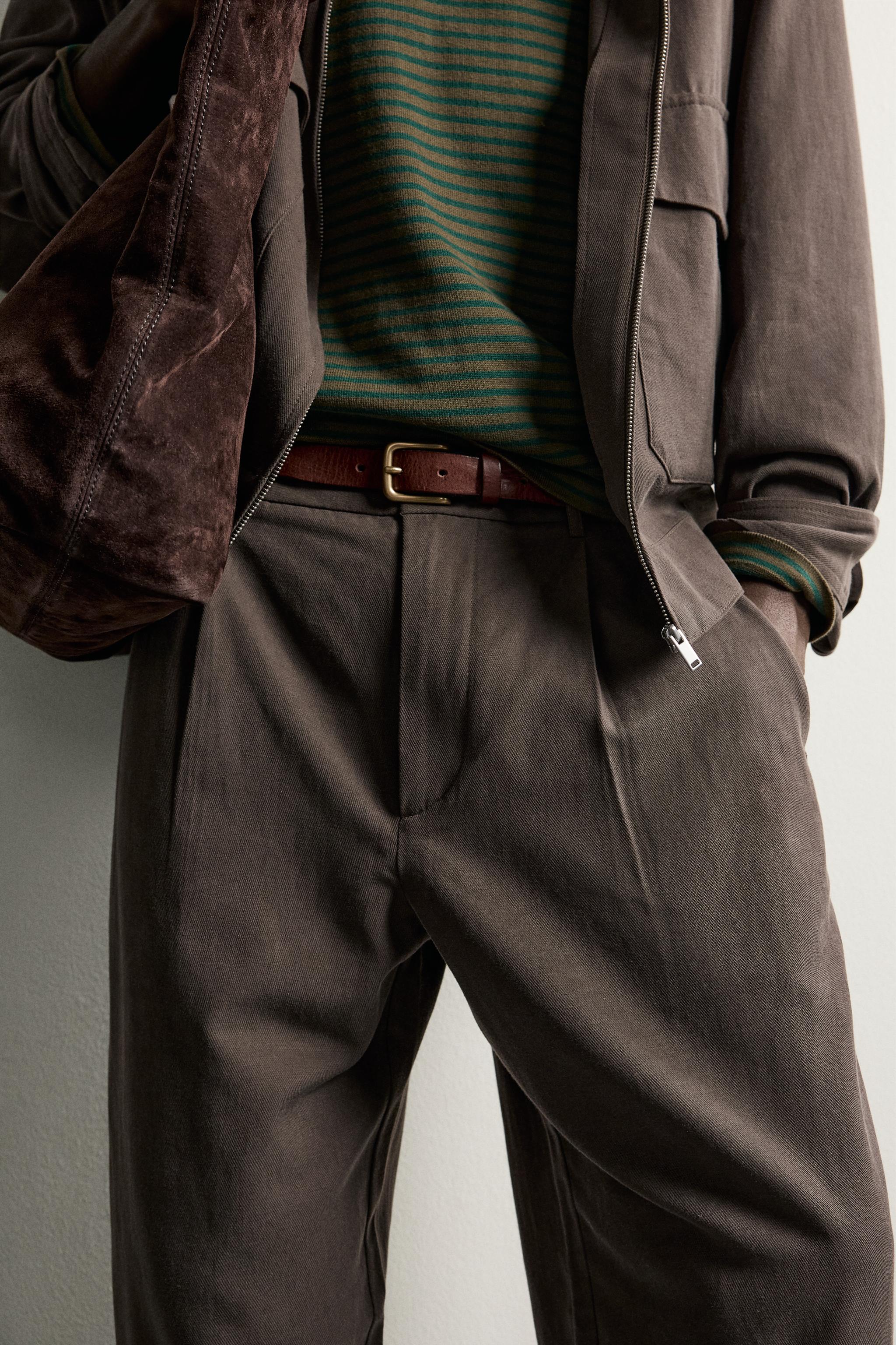 Zara RELAXED FIT PİLİLİ PANTOLON görsel 5