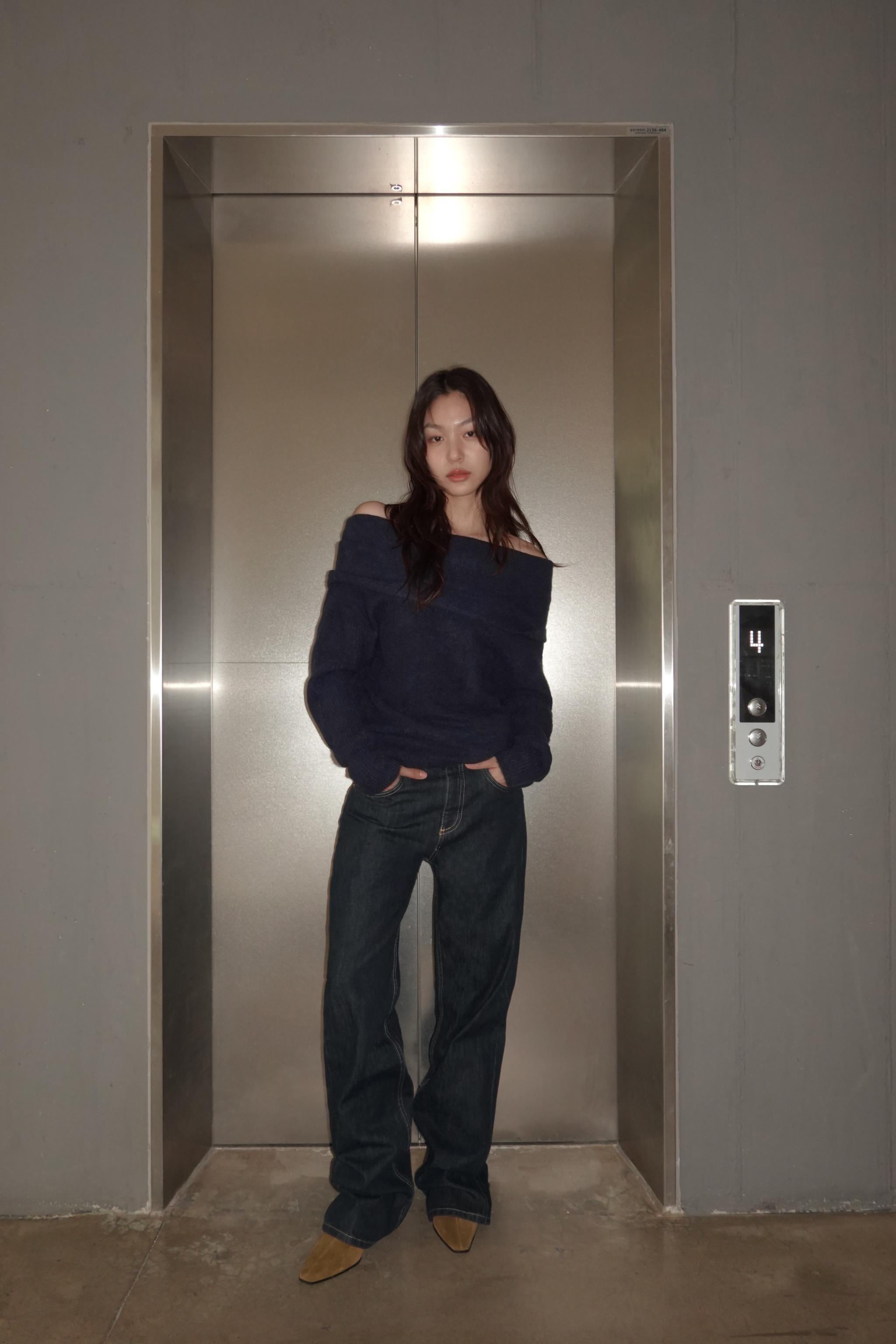 オフショルダーニットセーター - マリンブルー | ZARA Japan / 日本