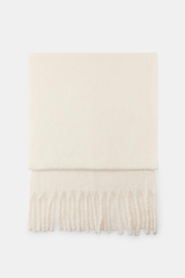 PLAIN FRINGED SCARF - Ecru by Zara