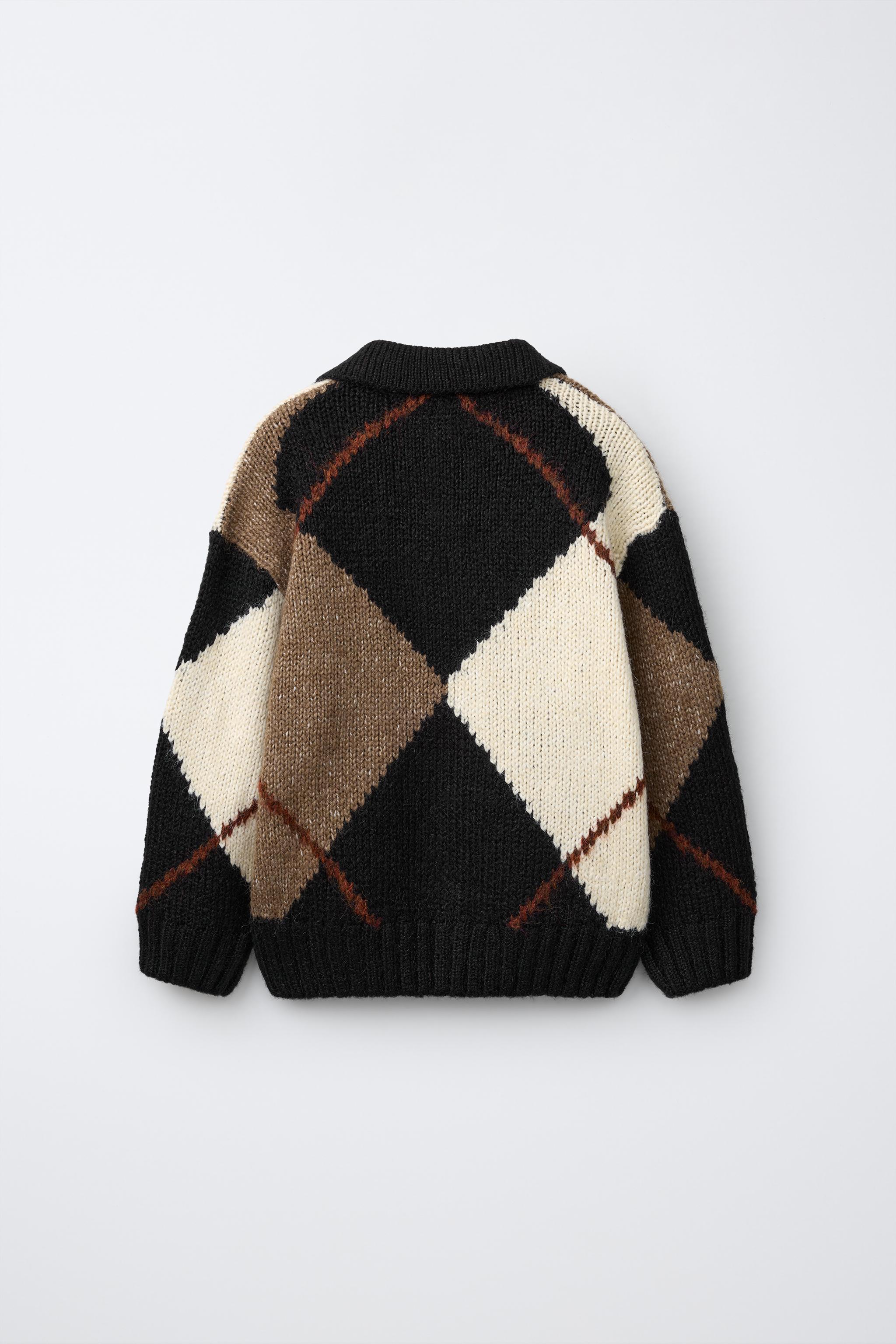 ARGYLE KNIT SWEATER