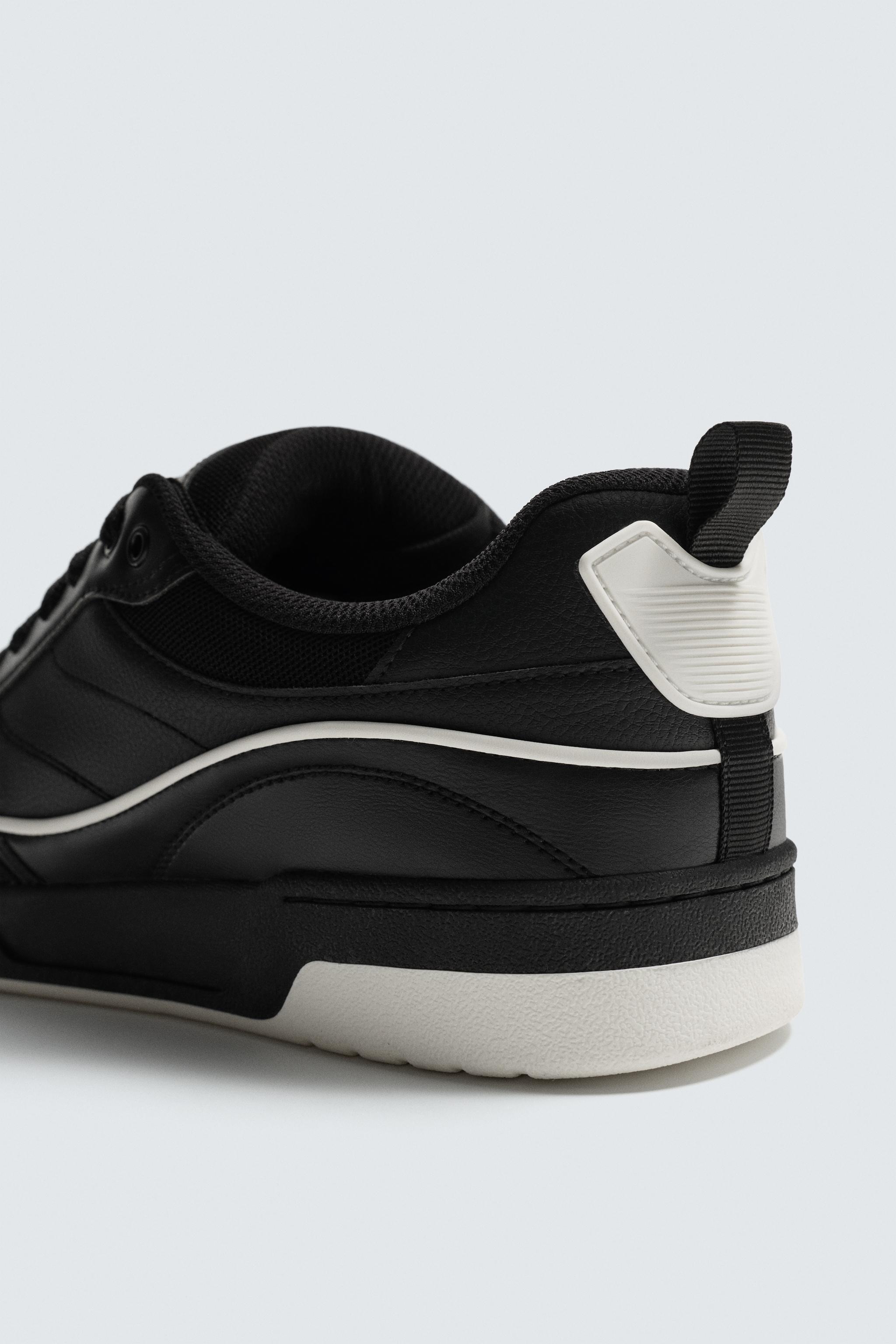 BASKETBALL SNEAKERS