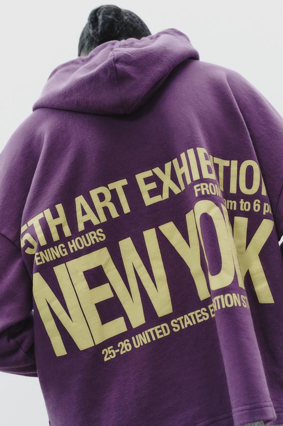 SWEATSHIRT MIT SCHRIFTZUG UND KAPUZE - Flieder von Zara